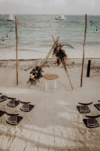Montaje de boda en la playa